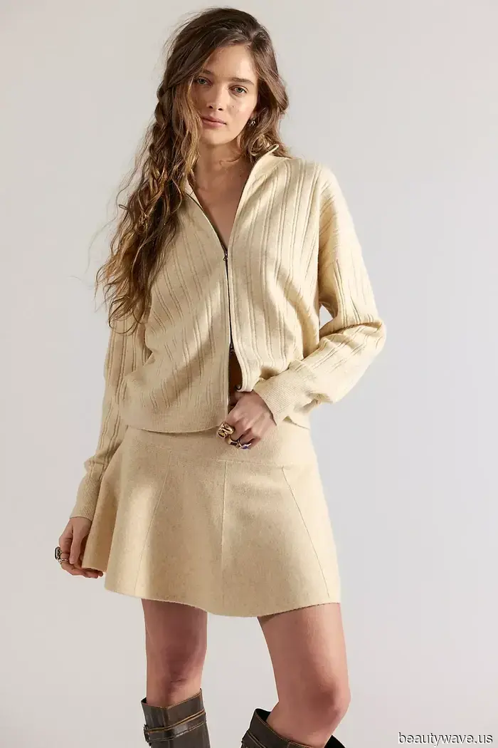 As a Fashion Editor who loves shopping at Free People, here are 21 new discounts that I can't stop thinking about.