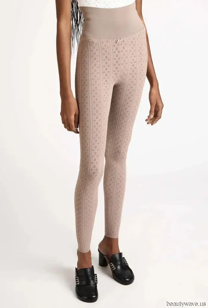 It's a fact: These 5 stylish leggings trends are causing me to set my jeans aside this autumn.