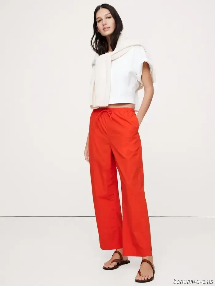 Looking for Effortless Outfits? They All Begin With This Pants Trend.