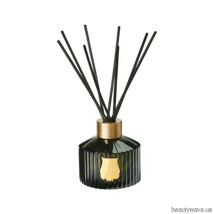 Этот французский дом ароматов абсолютно пропитан элегантностью&mdash;9 запахов, которые стоит добавить в вашу ротацию