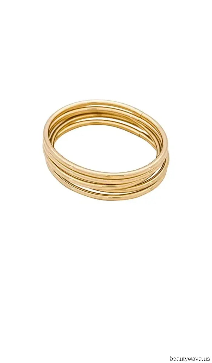 5 Jewelry Trends I'm Investing In This Summer to Elevate My Simple Outfits and Make Them Look Chic and Luxurious