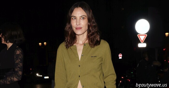 Pensavo che il rosa pastello fosse il colore del momento-Si scopre che Alexa Chung e la gente della moda preferiscono questa alternativa