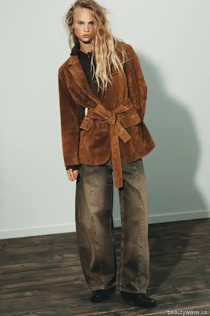 Zara has just offered a glimpse into the major color trends for Fall 2025.