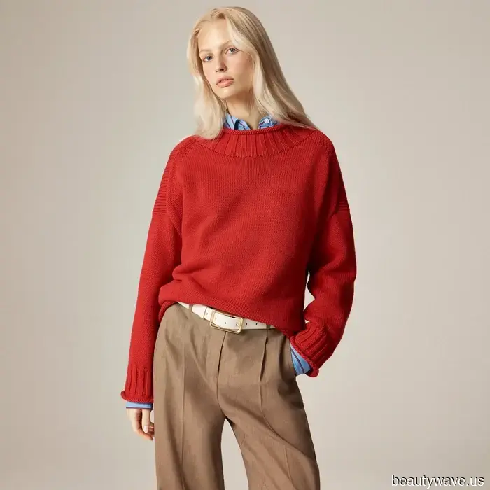 J.Crew ha appena lanciato una nuova generazione dei suoi iconici maglioni a collo alto.