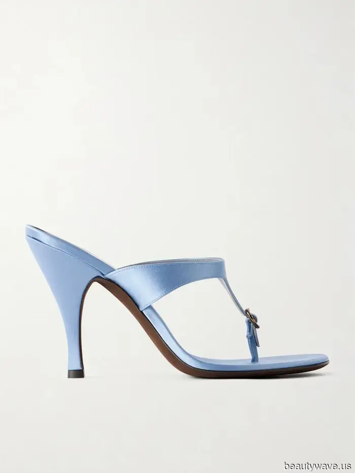 Königliches Lila! Kobalt! Mohn! Die besten Schuhe dieser Saison wollen, dass du Schwarz vergisst.