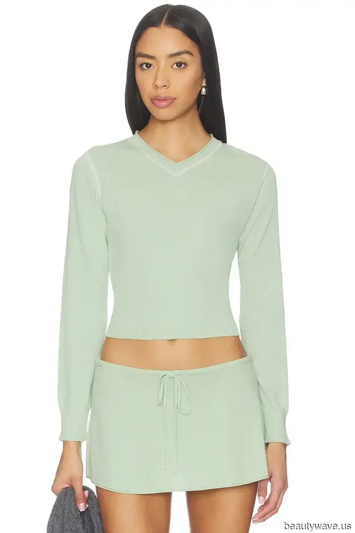 These Are the Surprising Color Combinations That Every Stylish Individual Is Already Sporting This Spring.