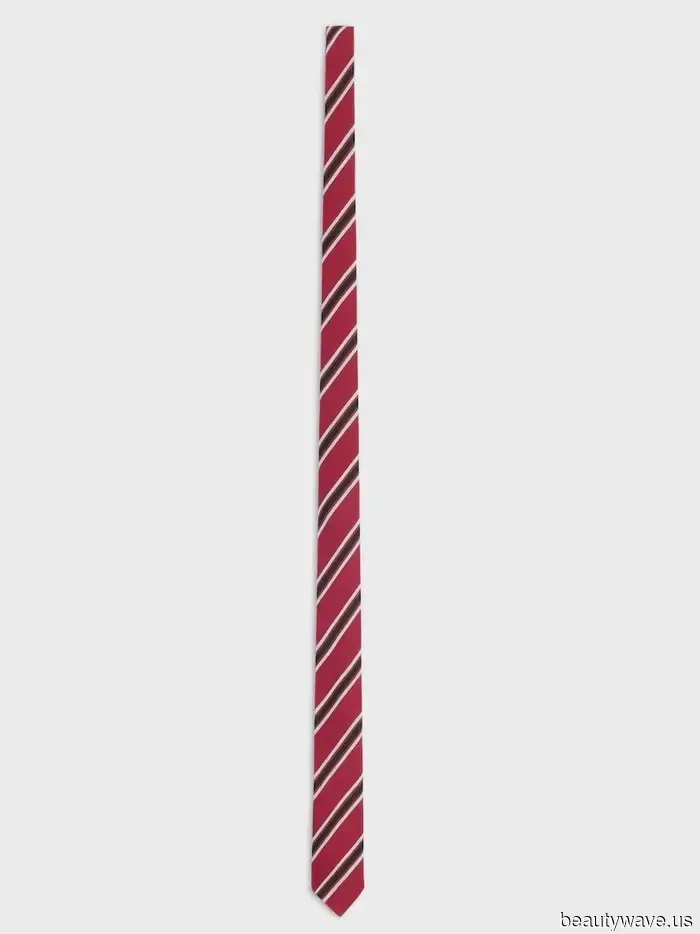 I Shared My Closet with a Therapist—Spoiler Alert: She Was Interested in the Leopard-Print Coat.