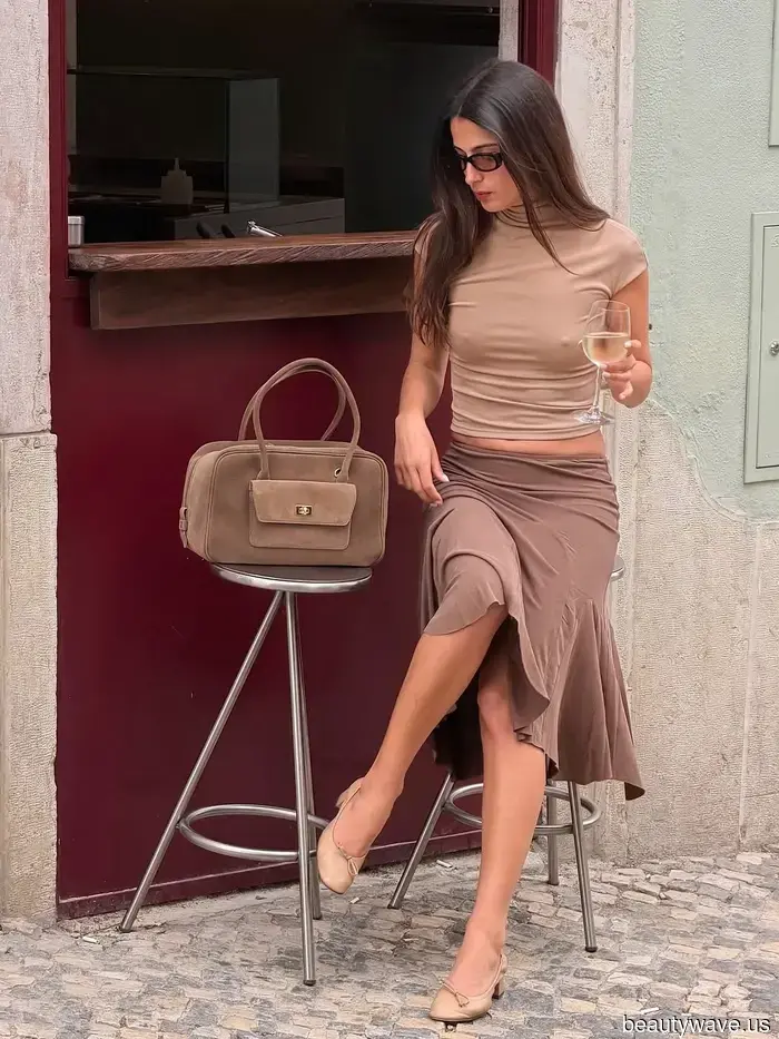 Si quieres una cápsula de verano que parezca cara, estos son los 7 básicos aprobados por chicas francesas que debes elegir.