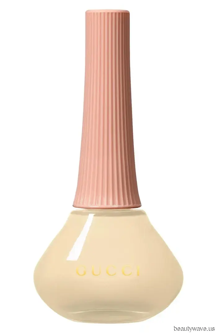 Se indossi uno di questi 18 design di unghie preppy, presumerò che trascorri l'estate a Nantucket.