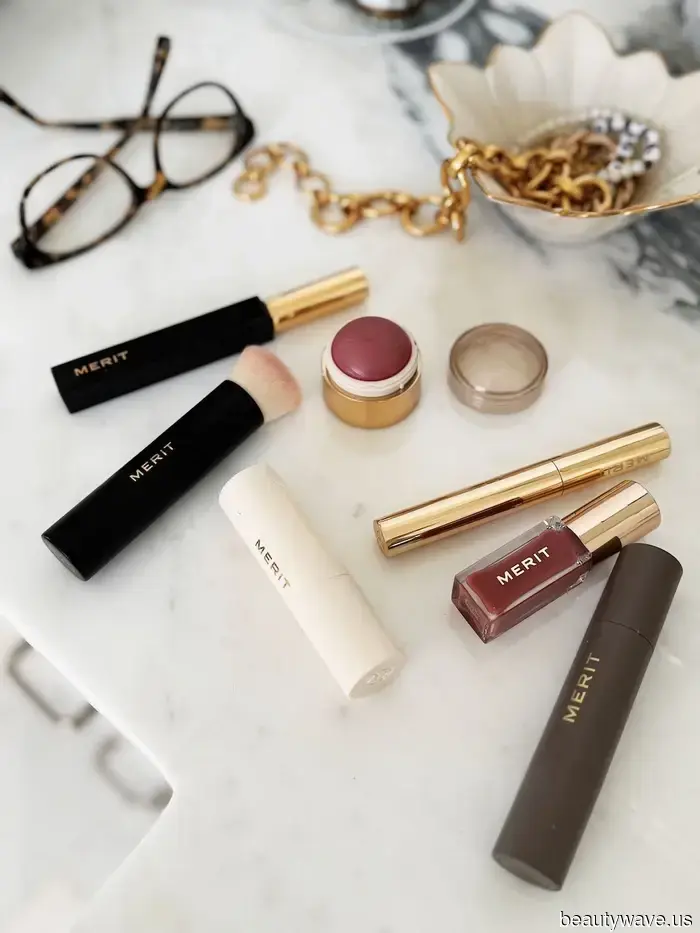 It's Time to Clear Out: 25 Items You Can Dispose of This Weekend