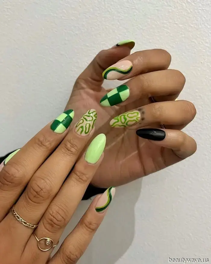 This winter nail trend is making me rethink my minimalist manicure.