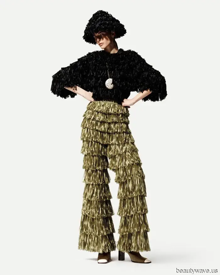 Próximamente en 2026: La tendencia de zapatos que envía los peep toes, mocasines fruncidos y más a una jubilación anticipada