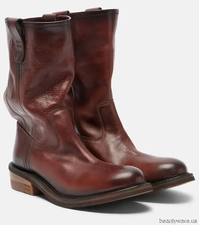 Move over, riding boots—I've recently been opting for this flat boot trend more frequently.