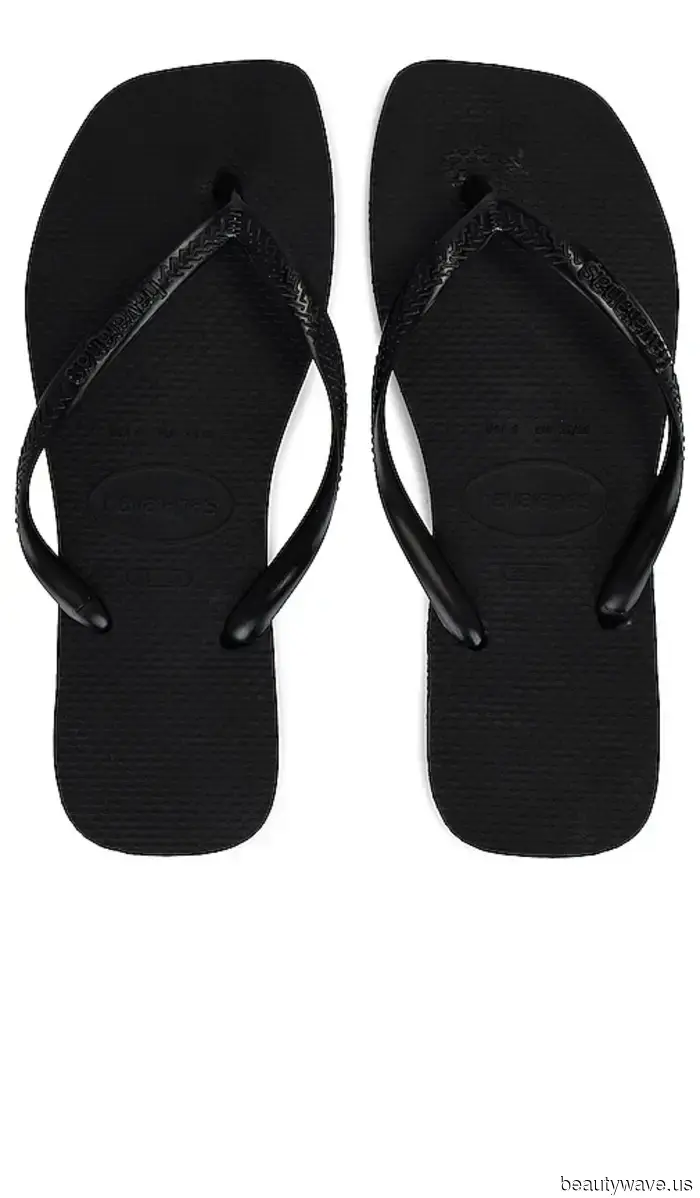 Meine Mutter hat noch nie bei Revolve eingekauft, ist aber interessiert&mdash;ich habe ihr diese Artikel zum Überlegen geschickt.