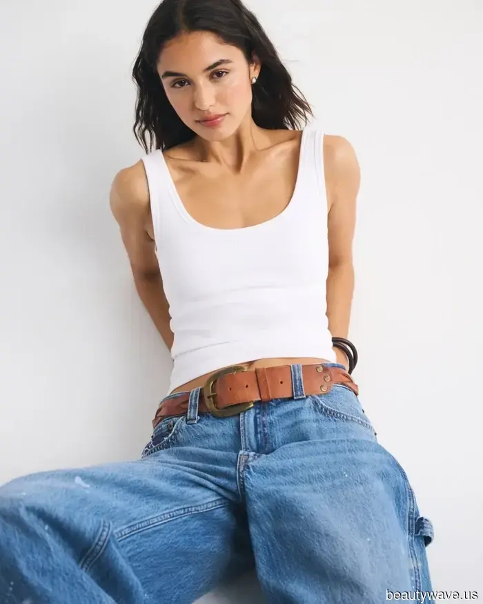 Die Jennifer Aniston Capsule Wardrobe 2026