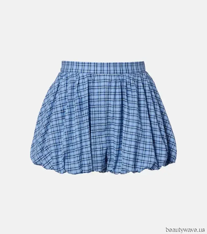 Seen in Paris and London: The Print Trend Replacing Polka Dots This Summer