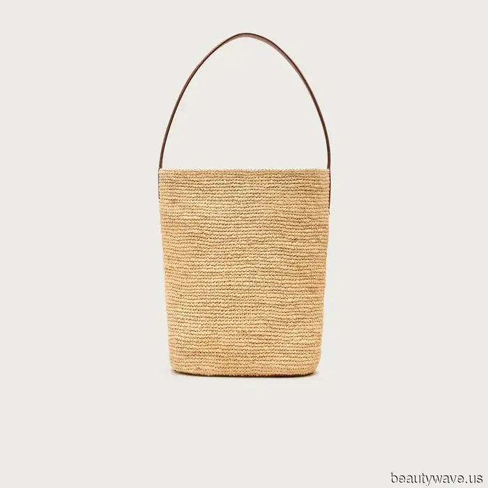 Hi there, Chic Summer Vibes—J.Crew's Memorial Day Sale is packed with items that trendy girls are wearing all the time.