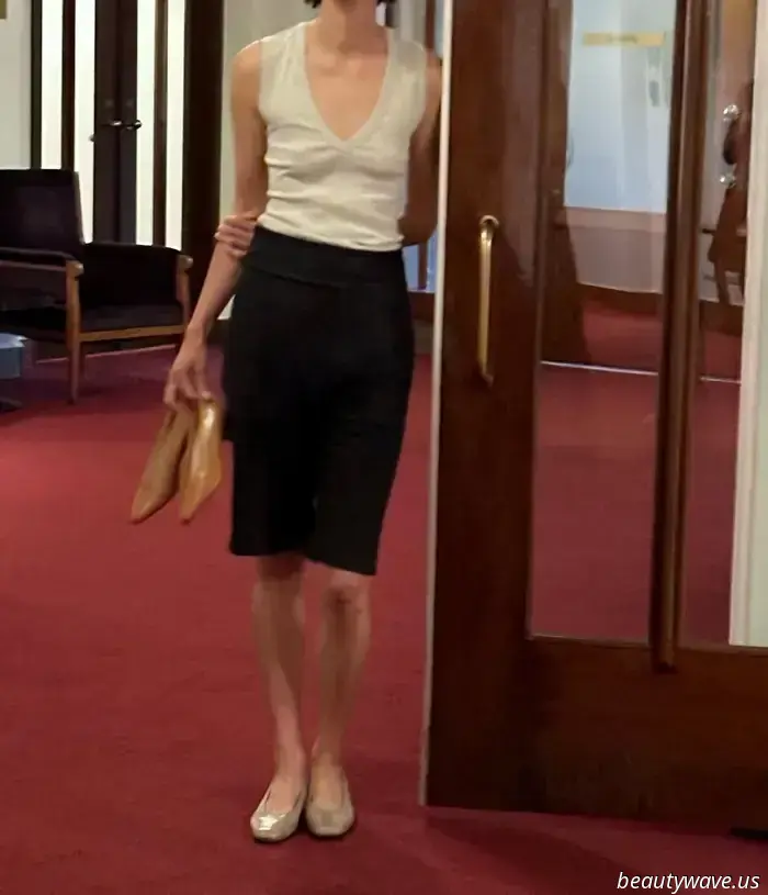 The Two Tank Top Trends That Elevate Every Outfit to Its Best in 2025