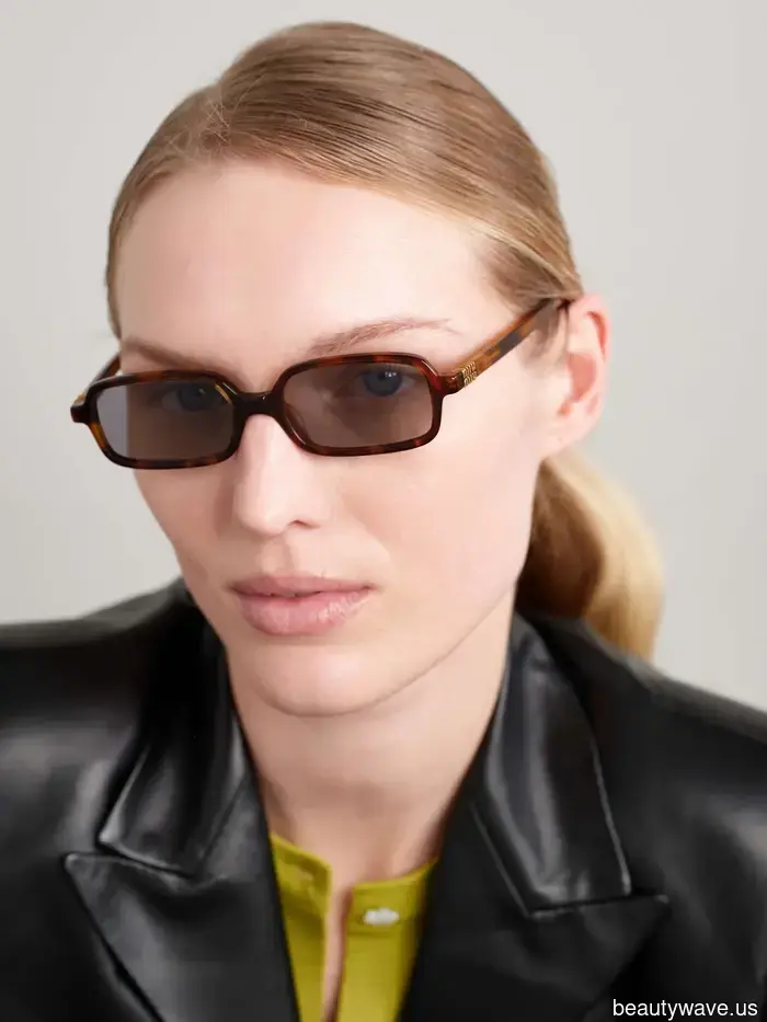 This Fall, these 44 accessories will be seen on all the stylish individuals in NYC, Paris, and L.A.