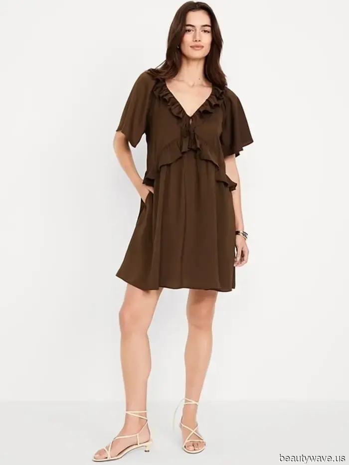 Warte&mdash;Old Navy ist *so* gut gerade: Diese 13 schicken Sale-Auswahlen geben NYC Cool Girl.