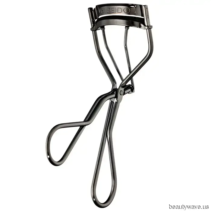 From Blush Blocking to Cloud Skin: 6 Makeup Trends Expected to Dominate 2026