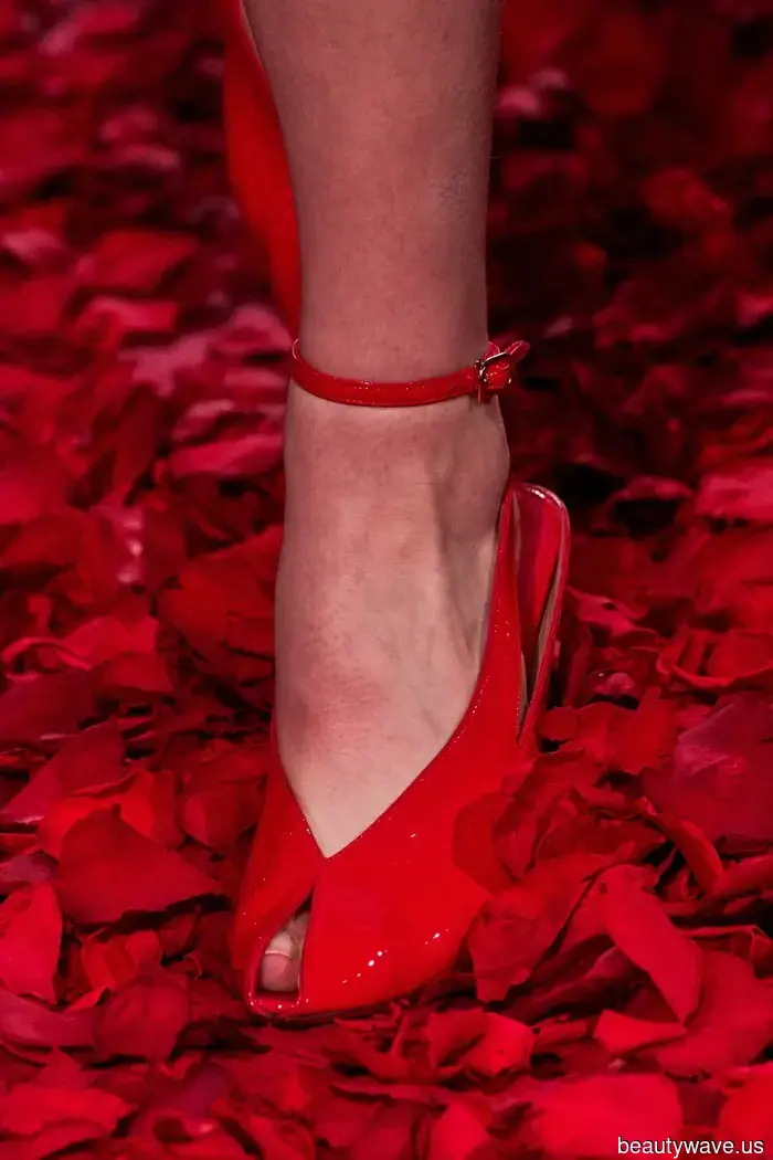 The 7 Shoe Trends That Are Sure to Make a Statement This Autumn