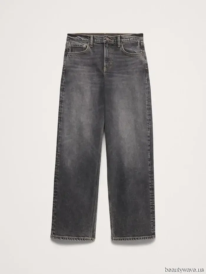 5 Ensembles That Demonstrate These Are the Ultimate Jeans for Fashion Insiders