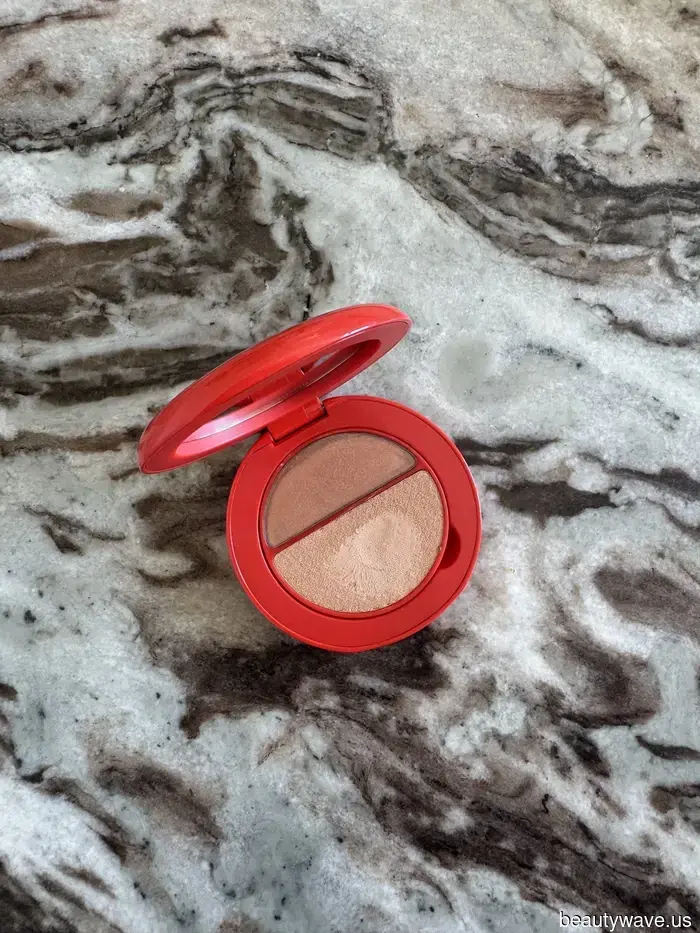 I've dedicated years to perfecting my "effortlessly chic" appearance—here are the makeup products I…
