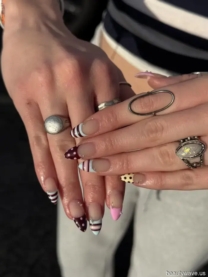 Pinterest states that this spring, every It Girl is showcasing this stylish, adaptable manicure.