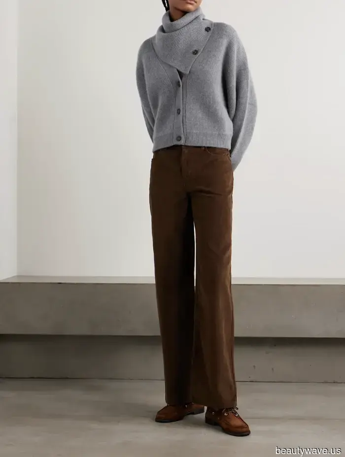 Sostén los Cárdigans de Cuello Redondo&mdash;En 2026, las Mujeres con Buen Gusto Están Usando Este Estilo Chic en su Lugar