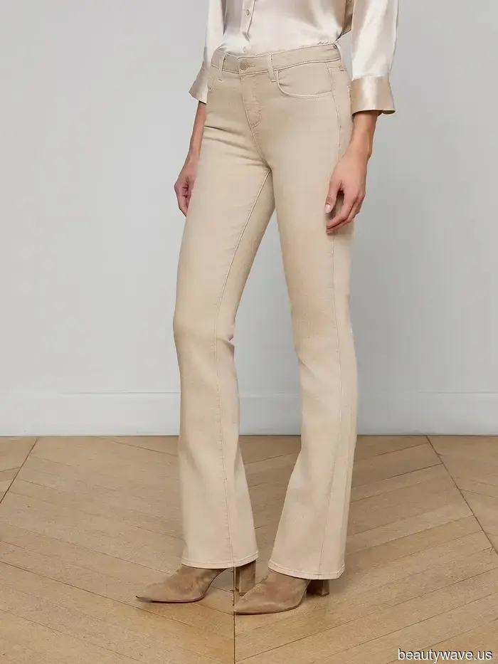 Trendy Girls Are Sporting These Pant Styles with Flats, Heels, and Everything Else.
