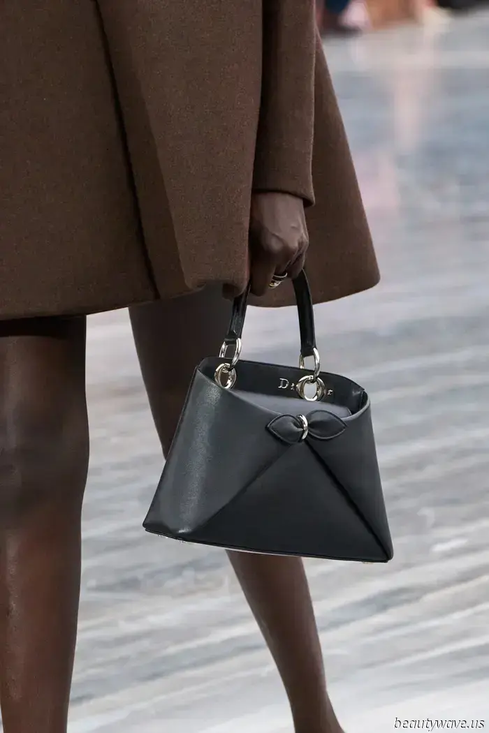 Eine neue Dior-Ära naht, und diese fünf Taschen werden sie prägen.