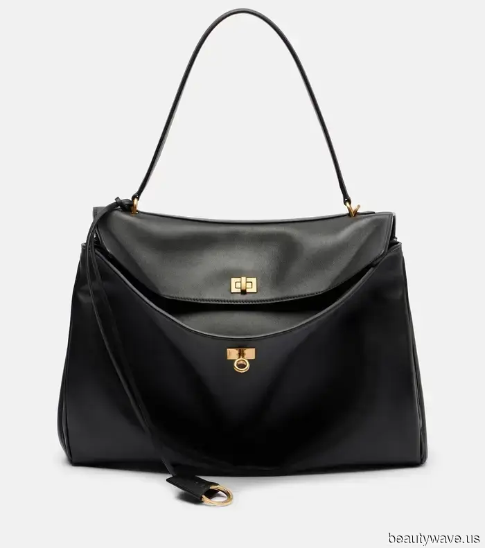 Only the Classics: Here Are the 7 Essential It Bags for Winter 2025