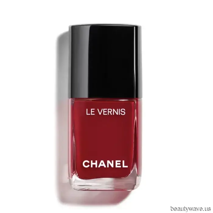 The Most Fashionable Individuals Are Donning These 11 Nail Colors Recommended by Experts This September