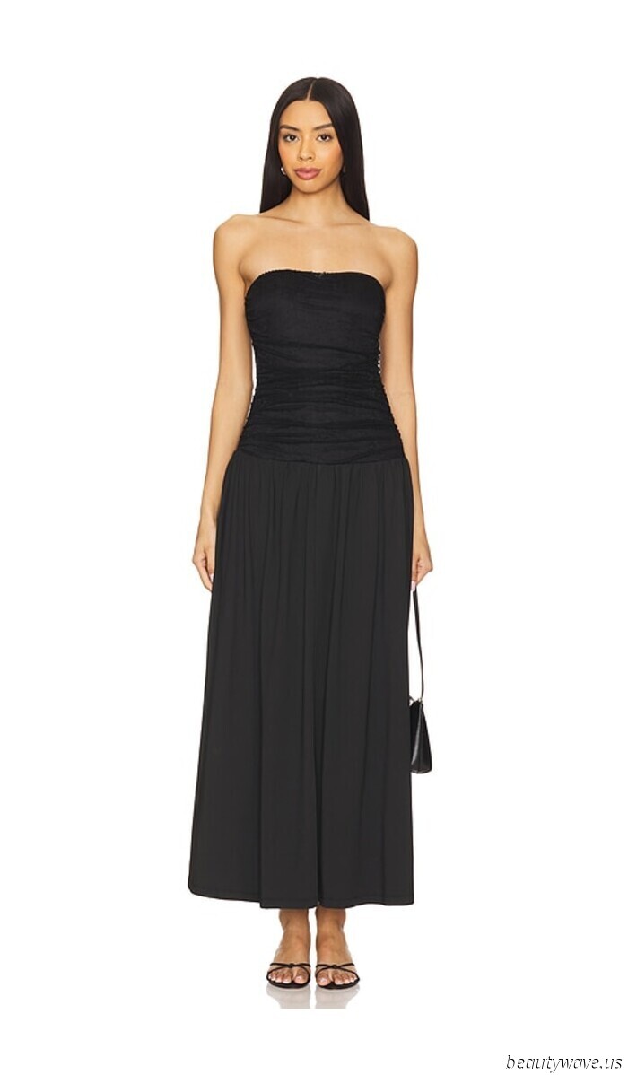 Sto acquistando reperti Summer-Chic di Revolve, Zara e H & M che hanno la mia piena attenzione