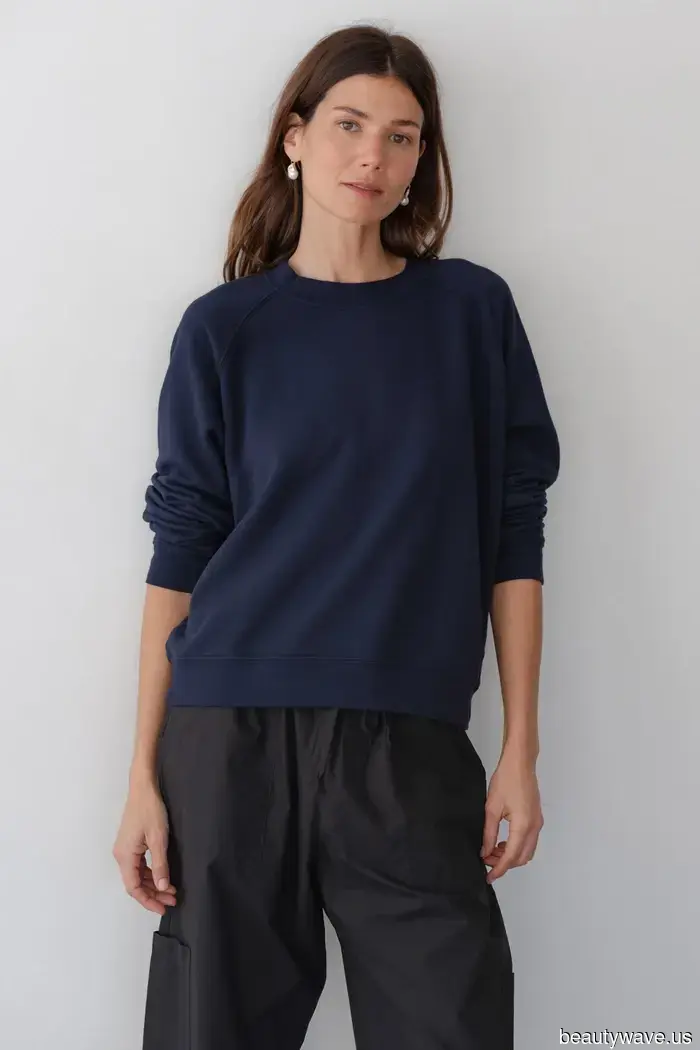 Mark My Words: This is How Everyone Will Sport Their Sweatshirts in Fall 2026.