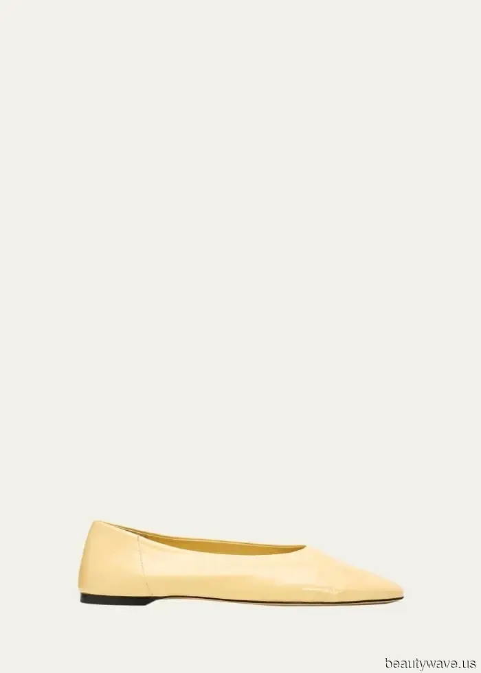 Sujeta las Sandalias&mdash;Estos 27 Zapatos Planos de Verano Son Aún Mejores