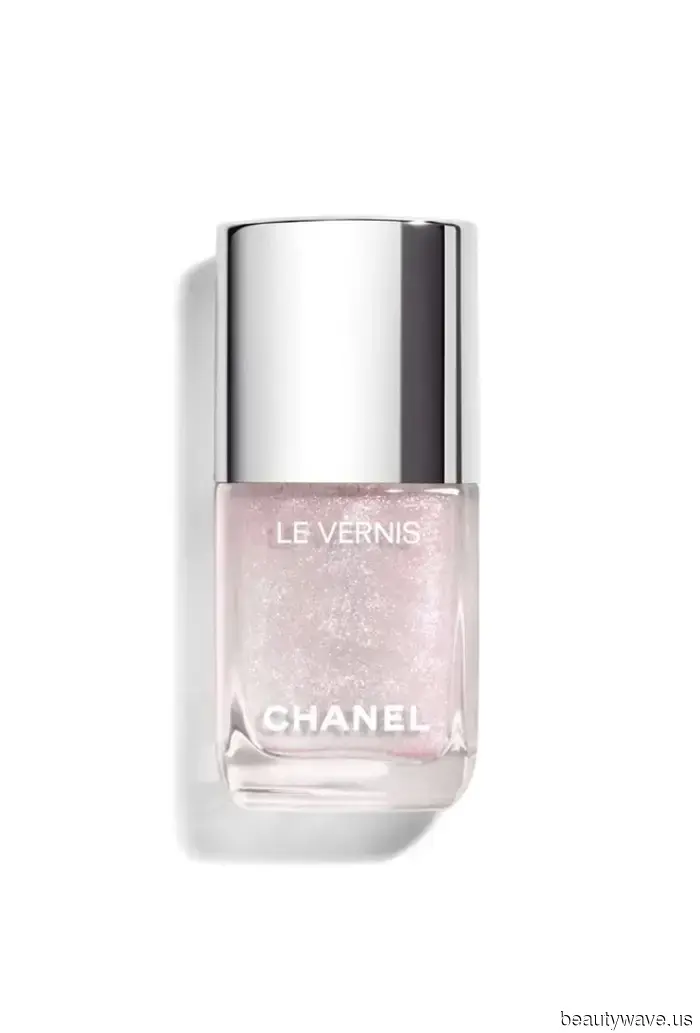 Heels Prepared—Here Are the 6 Pedicure Shades We're Choosing for Our Toes This December