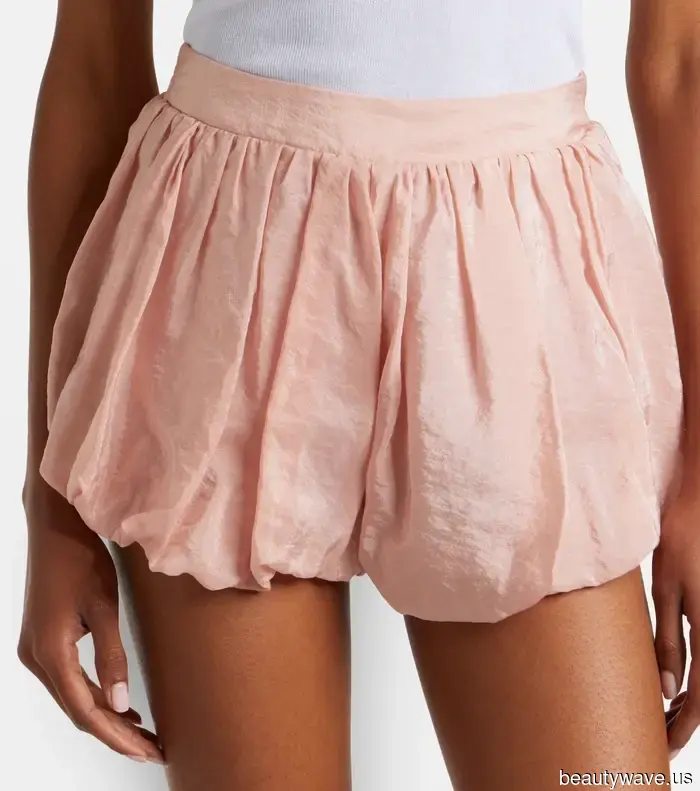 Not Capris, Not Bloomers—French Girls Are Embracing This Stylish Summer Shorts Trend Instead of Trousers