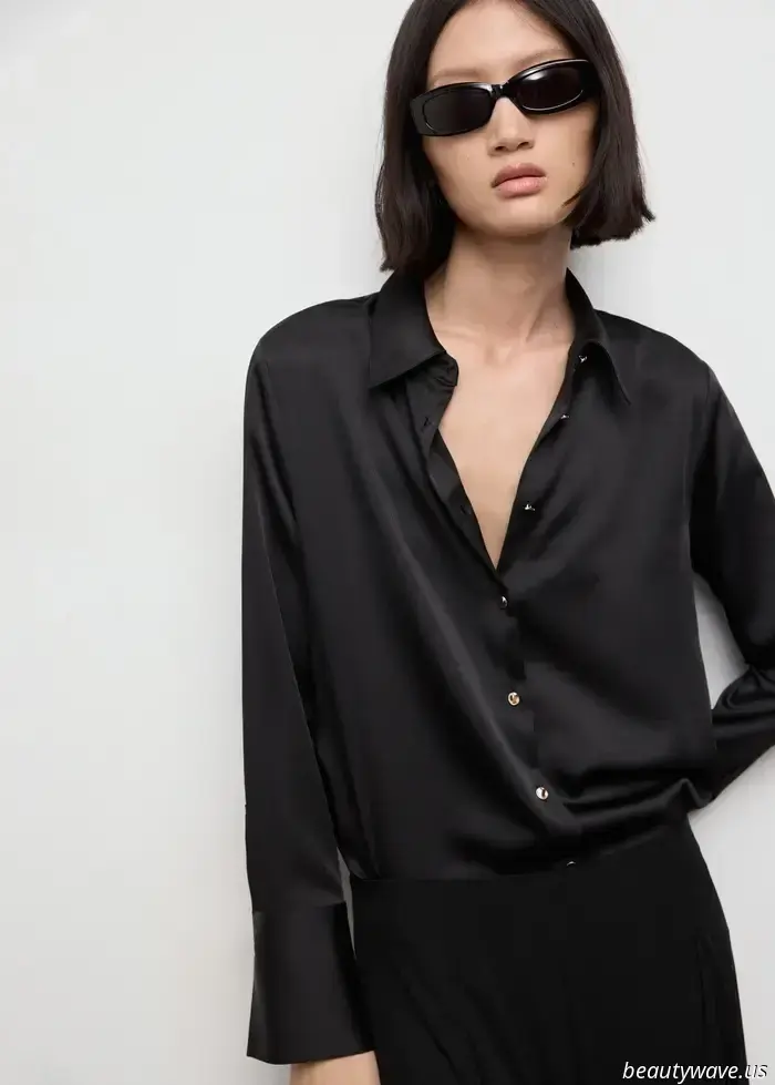 For a stylish look with jeans, skirts, or trousers, this elegant top is always the perfect choice.