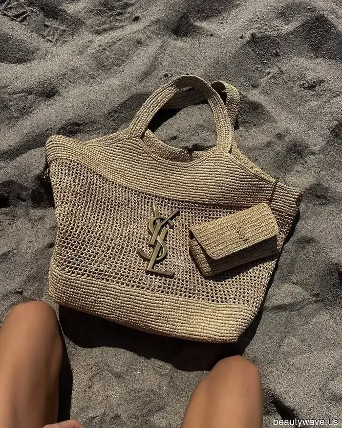 Neither Leather nor Suede—This Is the Sophisticated Bag Trend Stylish Women Revisit Each Summer
