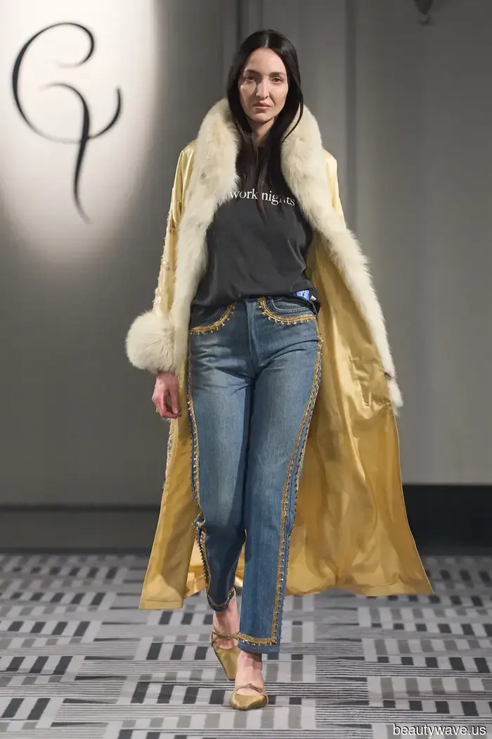 Not combats, capris, or jellies—these are the surprising 90s trends we anticipate will make a comeback in 2026.