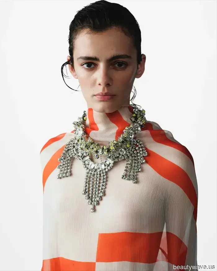 I’m declaring that these are the only contemporary jewelry brands you should keep an eye on.