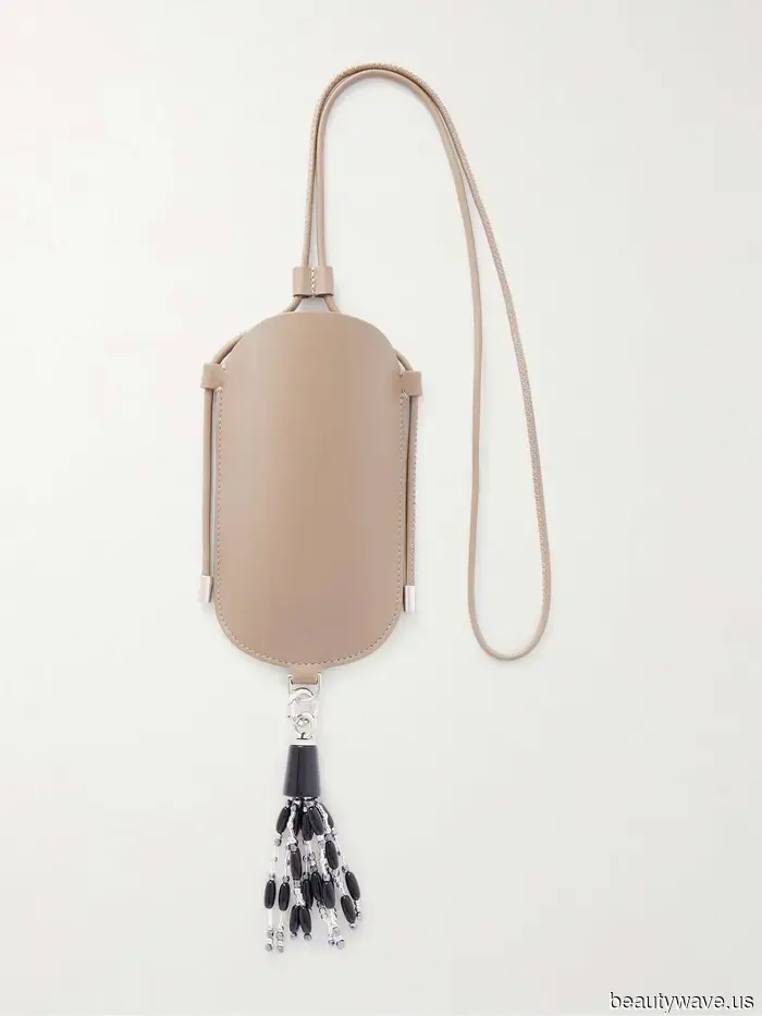 6 Personality-Driven Accessories That Are Influencing Trendy Summer Fashion