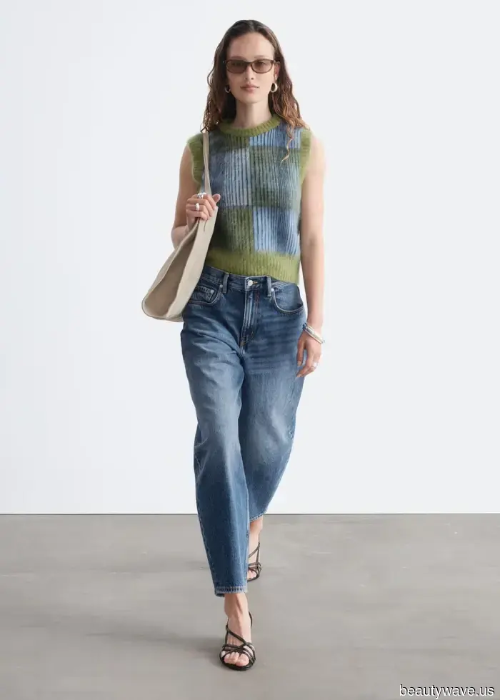I'm a Denim Enthusiast—6 Trends I'll Embrace With Jeans This Fall