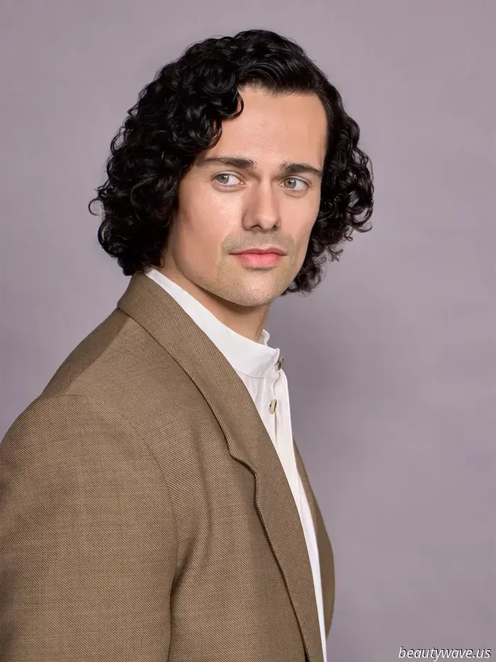 A New Leading Man Has Joined the Conversation