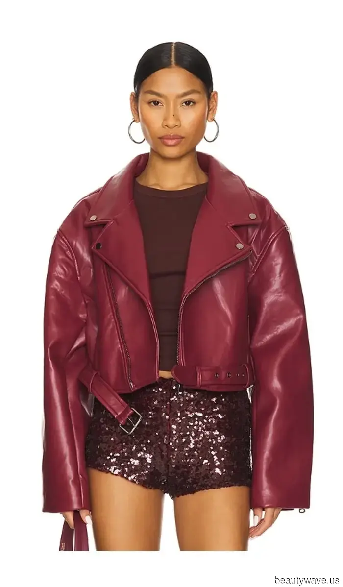 This stylish color combination is trendier than beige and black and is poised to take over fall wardrobes.