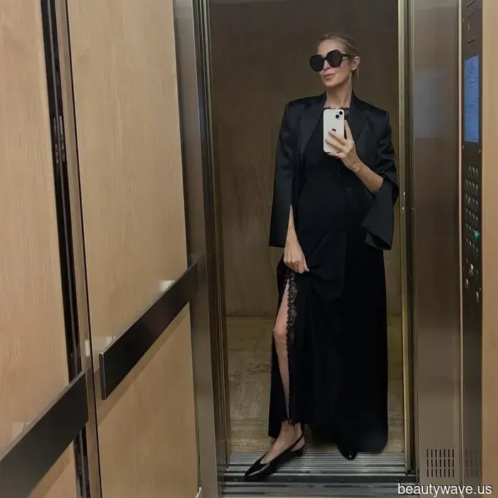 Kelly Rutherford ist die Königin der ikonischen Aufzug-Selfies&mdash;das sind die Schönheitsprodukte, die in ihrer Birkin versteckt sind.