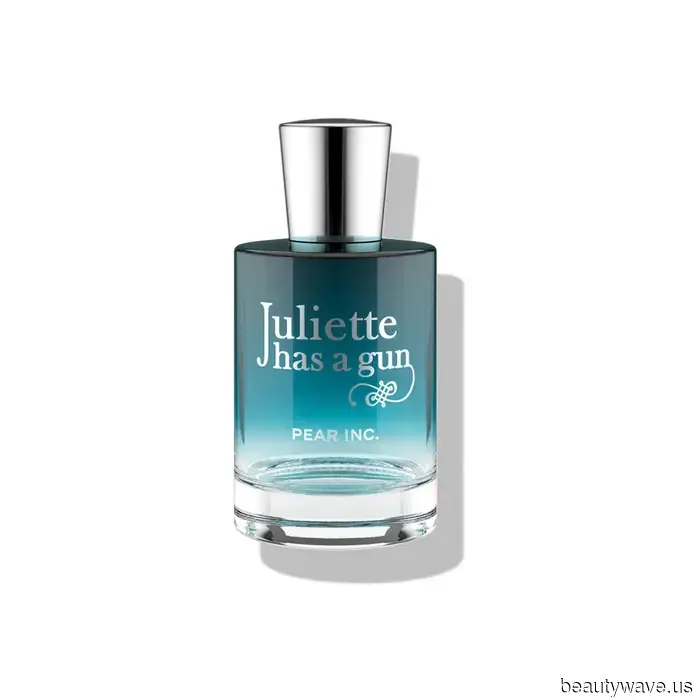 Forget Strong Scents—Here Are the Sophisticated Fragrances I Use Daily.