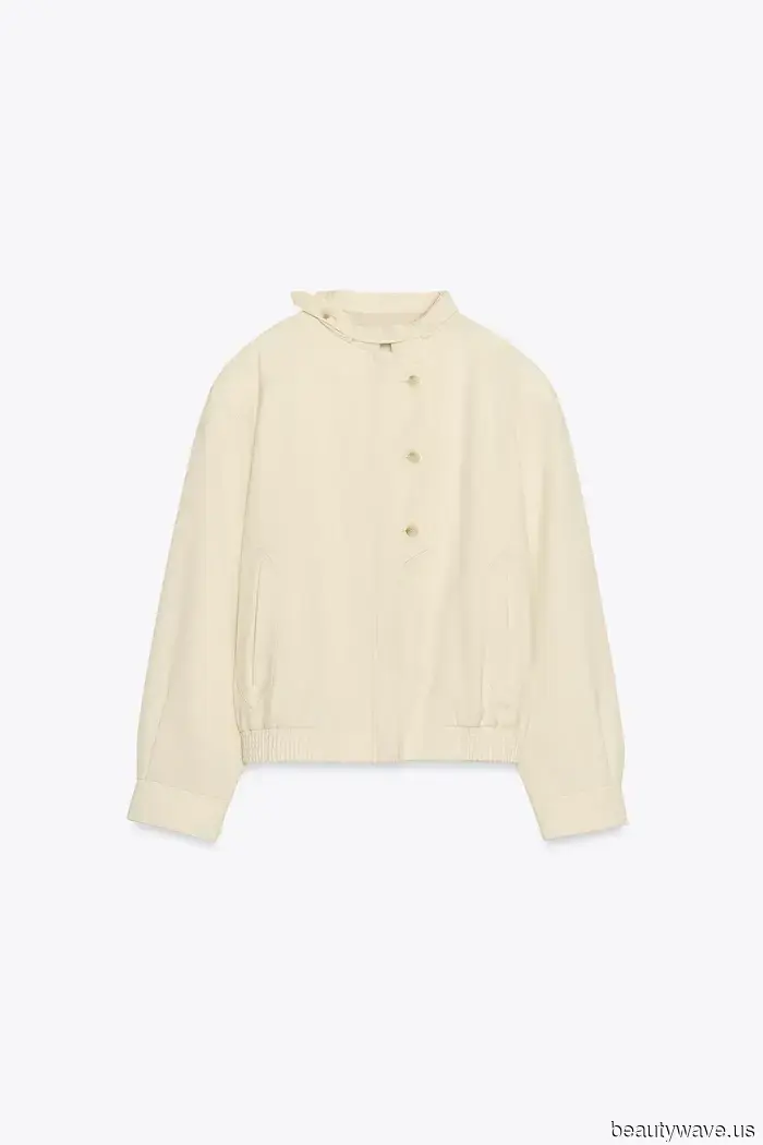 7 Luxe-Looking Outfits to Pair with Fall's Most Iconic Footwear Trend